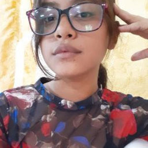 Meet your Posher, Nayma